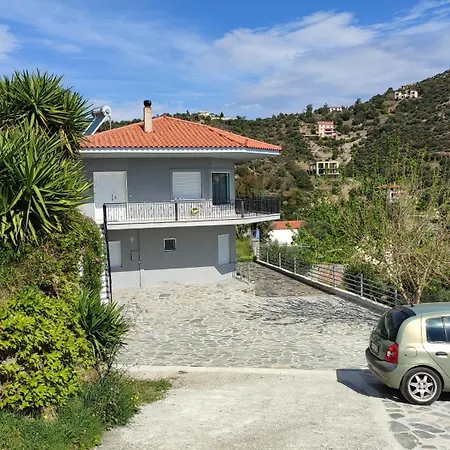 Aegean Beachfront بيت للعطل