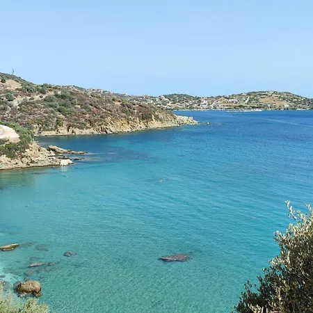 بيت للعطل Aegean Beachfront Petriaí